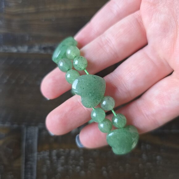 Vintage Jade Beaded Bracelet Hearts Elastic Cute Girly Gift Elegant Retro Boho - Picture 2 of 5